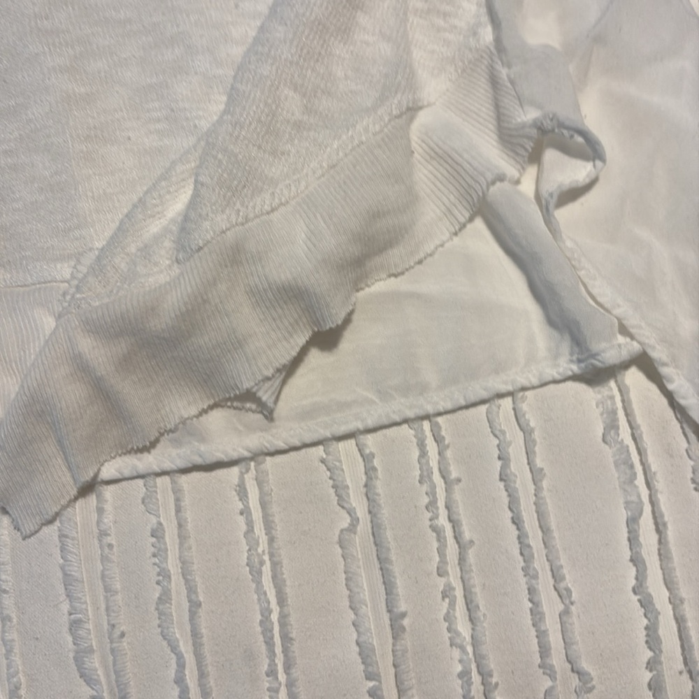EUC Anthropologie top - Picture 6 of 11